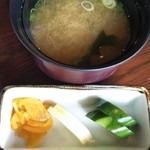 いばらき食彩香寿亭 - 味噌汁と漬物