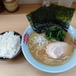 横浜ラーメン 町田家 - 