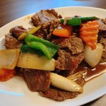パッタイ - 牛肉の胡椒炒め