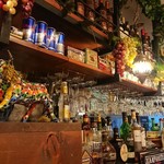 Xampaneria Kuimonoya Bar - 店内の装飾 201909