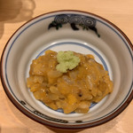 すし岩瀬 - バフンウニとムラサキウニの混ぜご飯 