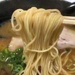 毘侍家 - 博多あごだし豚骨ラーメン850円