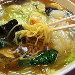 与志富 - 縮れ中華麺