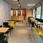 マクドナルド - 内観