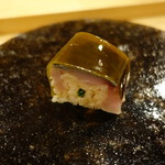 すし処 睦月 - 〆鯖