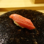 すし処 睦月 - 戸井のまぐろ中トロ