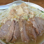 ラーメン二郎 - 小豚にんにく・あぶら