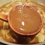 そば　畔上 - 辛口カレーそばのスープ