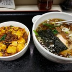 中華料理ひろし - ②半マーボー丼&ラーメンセット850円！