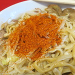 ラーメン二郎 - 一味投下～♪