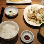 やよい軒 - 肉野菜炒め定食 720円 ♪