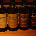 シャンクス - 2009/1月：横に並んだ4種類のARDBEG