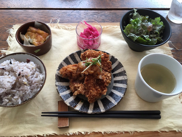 たべもの 雑貨 Enowa タベモノ ザッカ エノワ 大街道 カフェ 食べログ たべもの 雑貨 Enowa タベモノ ザッカ エノワ 大街道 カフェ 食べログ