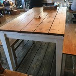 ボンダイカフェヨヨギビーチパーク - (内観)テーブル席