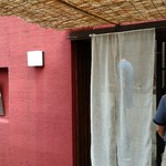 酒楽亭 空庵 - 大人気店なので当然行列。