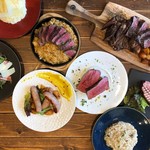 神宮前食堂 サンハウス - 料理一例です。