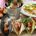 LAS DOS CARAS MODERN MEXICANO Y TACOS