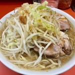 ラーメン二郎 神田神保町店 - 