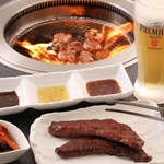 旦過新井ホルモン直営 焼肉 ホルモン 源福