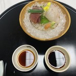 欽山 - かつおと、タイです