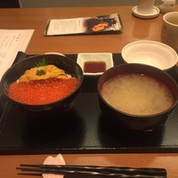 函館うに むらかみ 日本生命札幌ビル店 - 