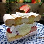 ル・パティシエ ヨコヤマ - ストロベリープリンセス！(2012,02/10)