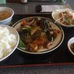 上海麺餃王 - 