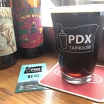 PDX TAPROOM - ・Black Butte Porter(Deschutes) 1/2Pint 800円