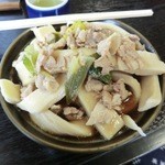 大木うどん店 - 肉うどん大盛（太うどん）