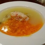 萬珍樓 - 蟹卵とキノコのふかひれスープ