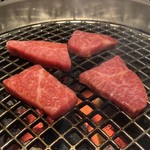 炭火焼肉 石垣庵 - 