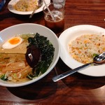 上海華龍 - 【2019.9.27(金)】本日の日替わり①(塩味ラーメン＋五目チャーハン)780円