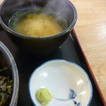 Marutomo Suisan Sengyo Ichiba - 味噌汁
