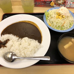 松屋 - オリジナルカレー並ポテサラセット500円。