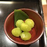 鮨みなと - 揚げ銀杏