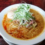 さんくるげ - たんたん麺（たまご）。今回は八角を強く感じた。