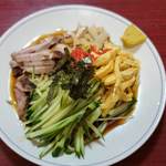 冷やし中華全景