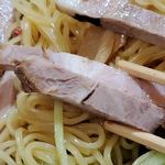 栄屋ミルクホール - チャーシューリフト