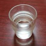 栄屋ミルクホール - お水