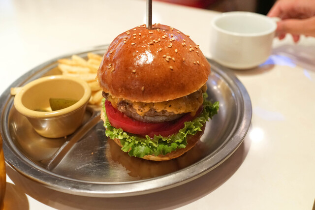 BIG BEN DINER photo 3