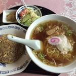 Shiyou Fuku Hanten - ラーメン、チャーハンセット