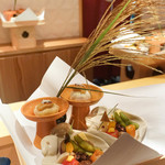 銀座 しのはら - 八寸：枝豆、里芋、うずらの卵、サツマイモ、合鴨、トマト、蓮根酢漬け、、イチジク味噌和え