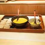 銀座 しのはら - フォアグラマンゴーパッションフルーツ最中