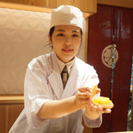 銀座 しのはら - フォアグラマンゴーパッションフルーツ最中