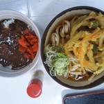 そこそこ - そこそこセット(かき揚げうどん1.0玉+牛すじカレーライス) 700円