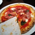 PIZZA SALVATORE CUOMO - ピッツァ　４種類の・・・　Ｓサイズ1400円