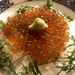 遊酒食堂 宇都宮 - 【限定メニュー】いくら丼(800円)