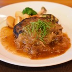 Bistro Fujiyama - ハンバーグは和風おろしで！