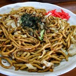 やきそば　フライ　五郎作 - よじれの入った太麺の焼きそば