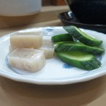 家庭料理 小川 - こんにゃくときゅうりの浅漬け